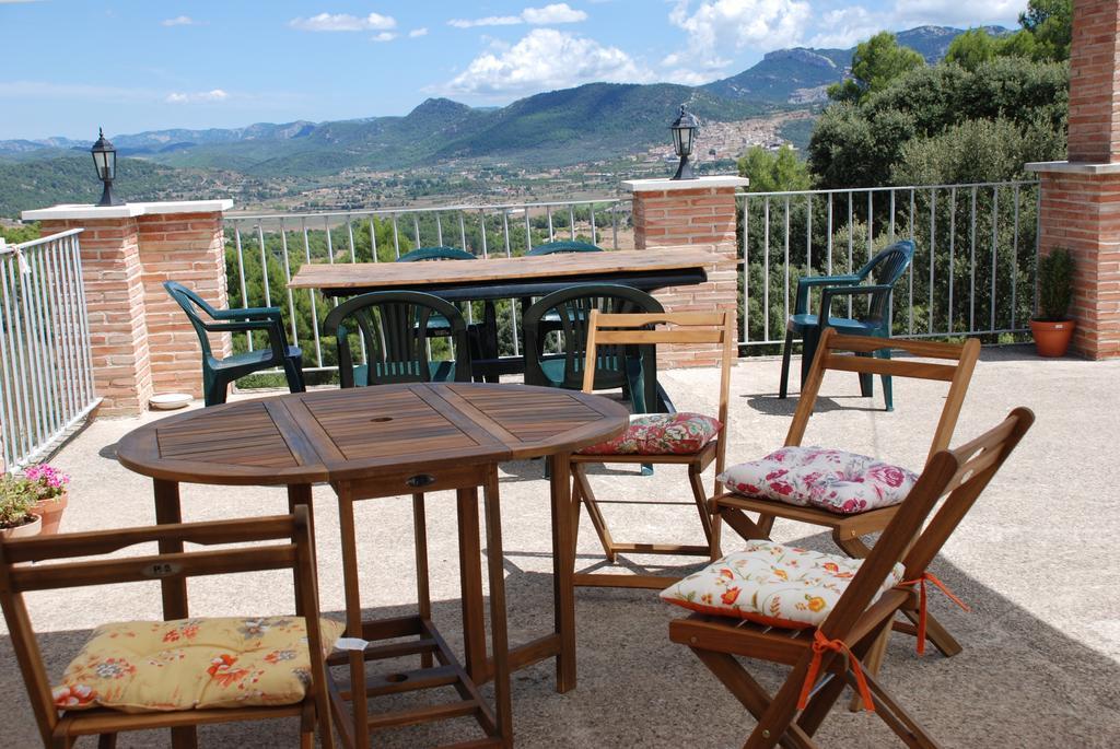 Masia De La Serra De La Cogulla Пеньярроия-де-Таставинс Экстерьер фото