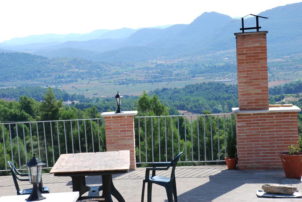 Masia De La Serra De La Cogulla Пеньярроия-де-Таставинс Экстерьер фото